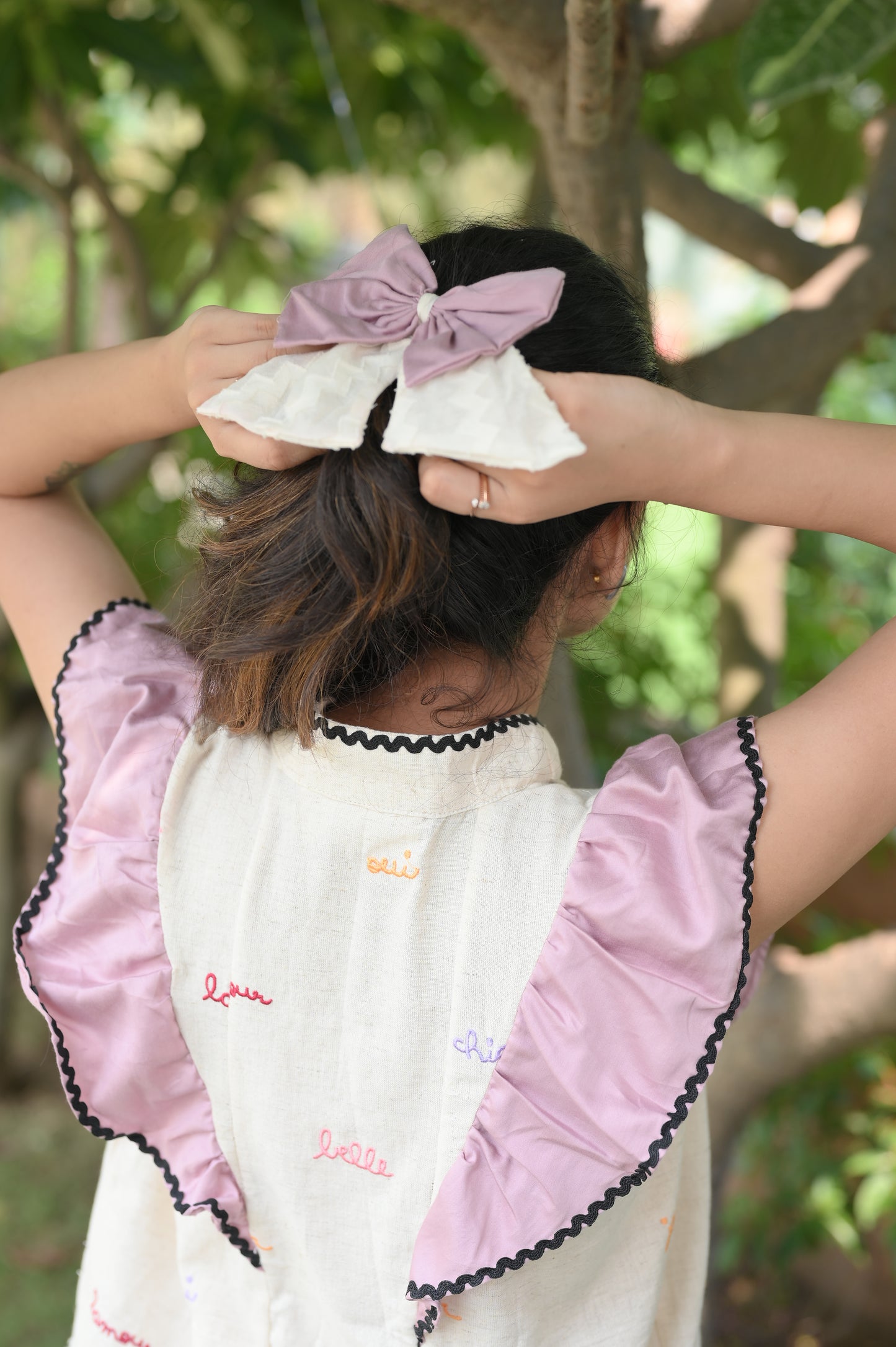 Bonjour frill top