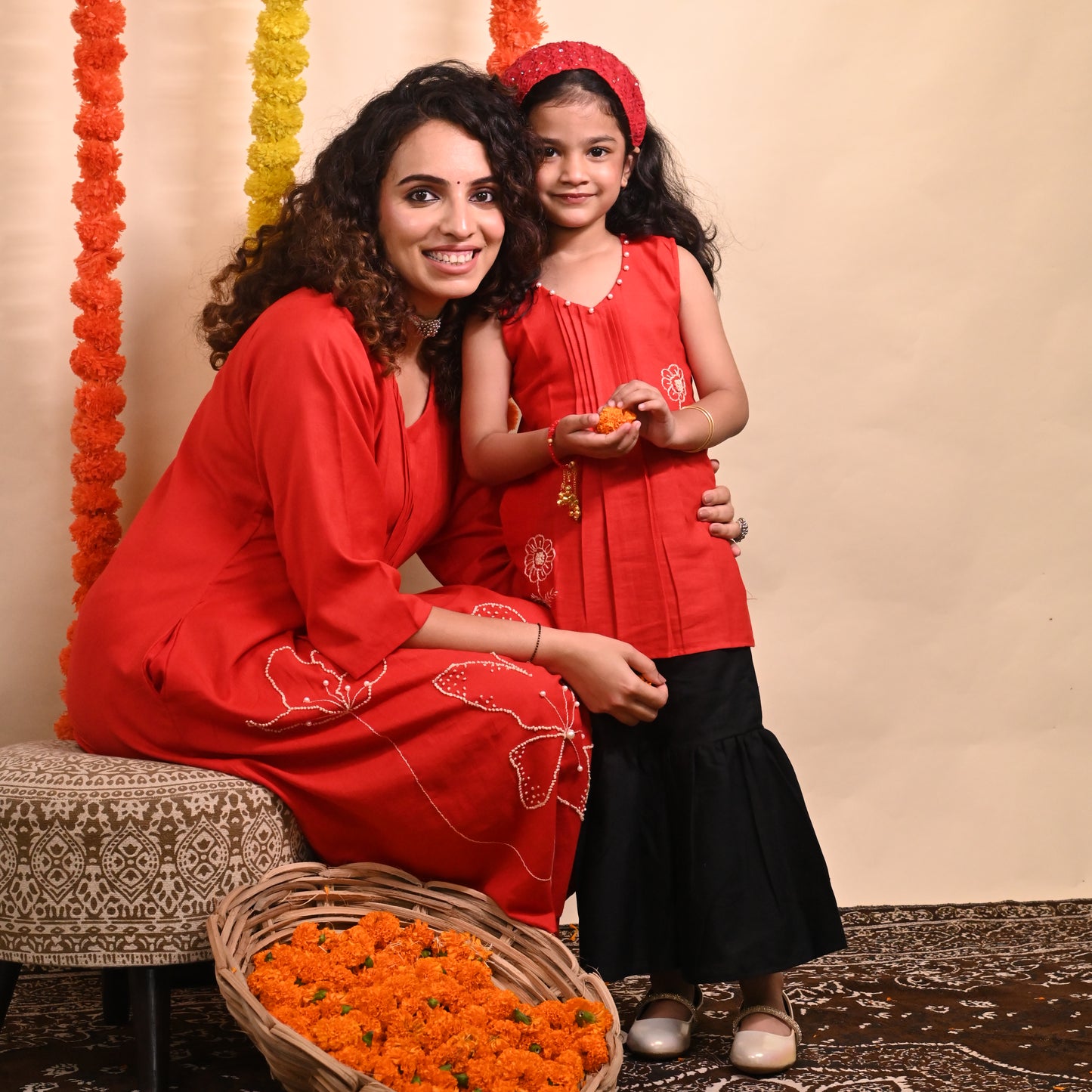 Mom-Daughter Linen set (Set of 4)- Tangerine red