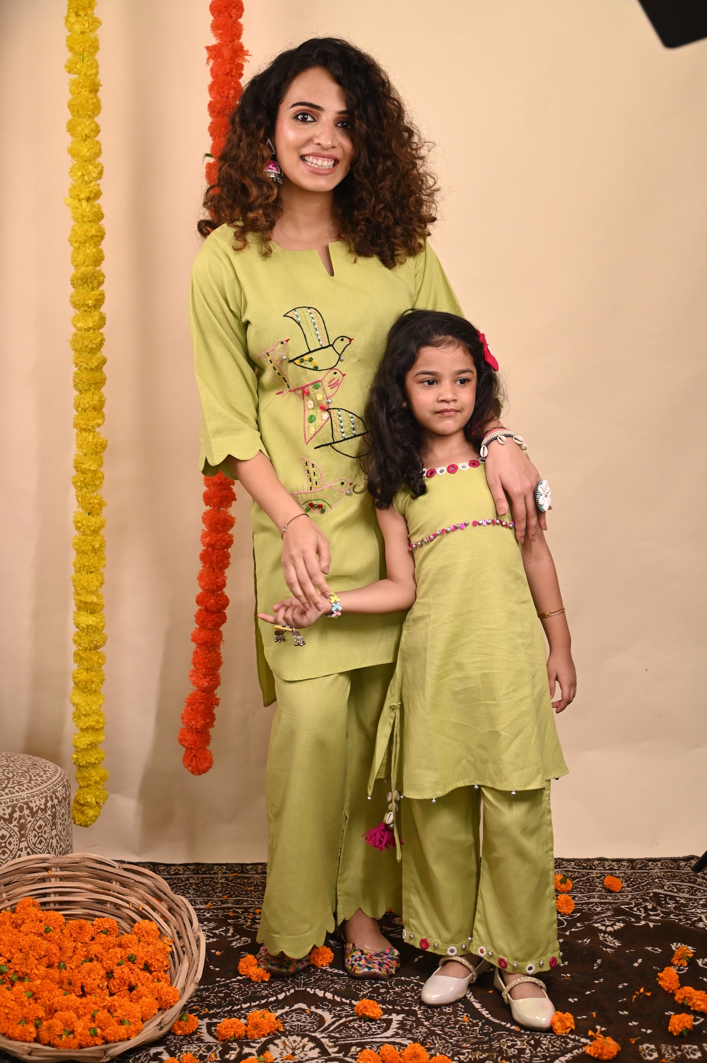 Linen Mom-Daughter in Pastel green