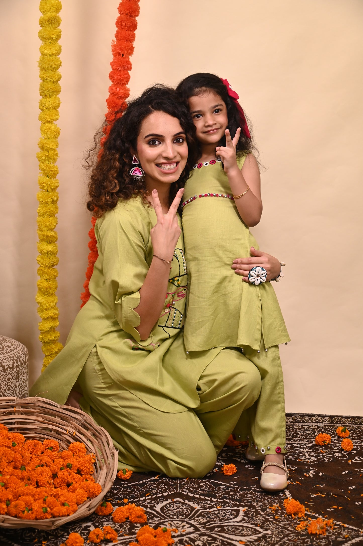 Linen Mom-Daughter in Pastel green