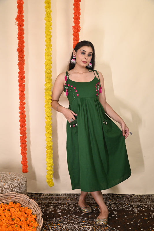Tota Green - long linen Dress