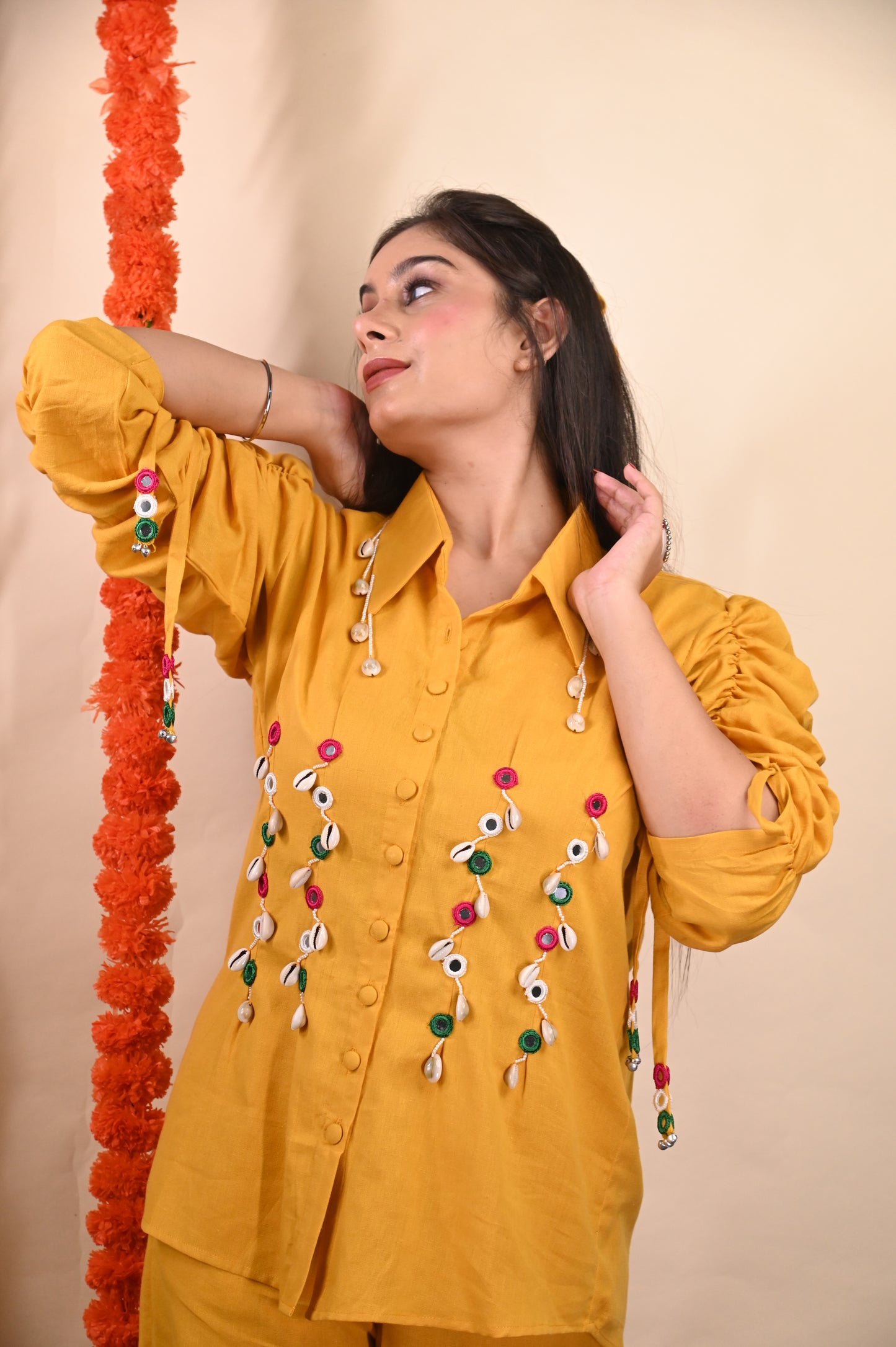 Basant ki khushboo (Set of 2 )